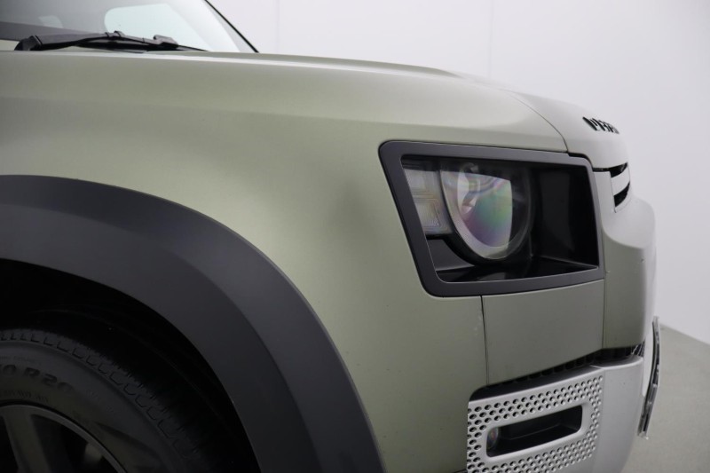 2022 (22) LAND ROVER DEFENDER 3.0 D300 SE 110 5dr Auto [7 Seat] 5173393