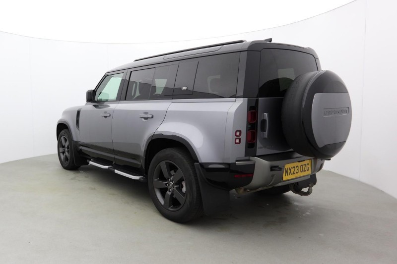 2023 (23) LAND ROVER DEFENDER 3.0 D250 X-Dynamic HSE 110 5dr Auto