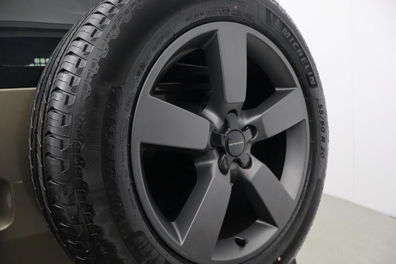 2026 (75) LAND ROVER COMMERCIAL DEFENDER 3.0 D350 Hard Top X-Dynamic HSE Auto [3 Seat] 5184652