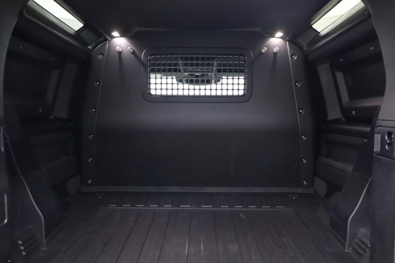 2026 (75) LAND ROVER COMMERCIAL DEFENDER 3.0 D350 Hard Top X-Dynamic HSE Auto [3 Seat] 5184657