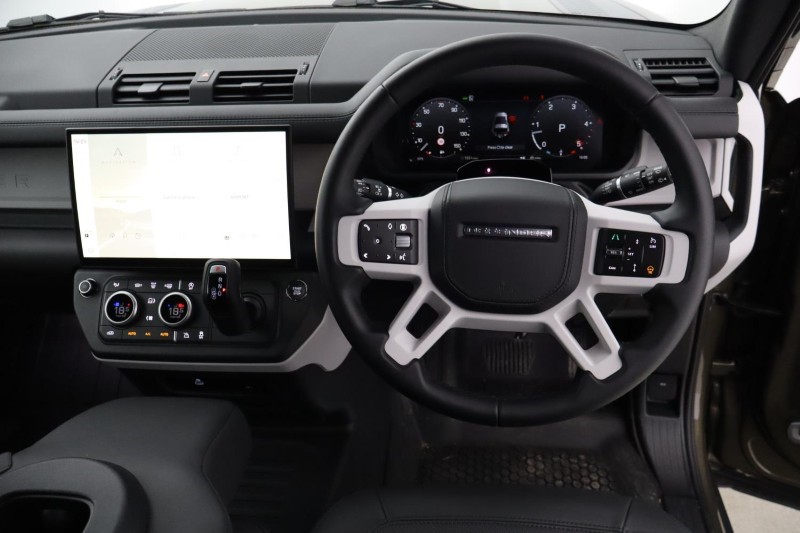 2026 (75) LAND ROVER COMMERCIAL DEFENDER 3.0 D350 Hard Top X-Dynamic HSE Auto [3 Seat] 5184700