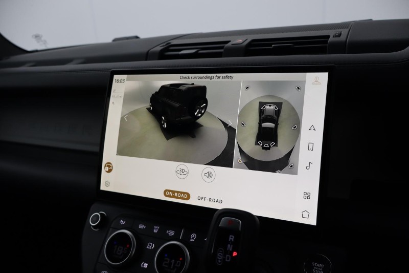 2026 (75) LAND ROVER COMMERCIAL DEFENDER 3.0 D350 Hard Top X-Dynamic HSE Auto [3 Seat] 5184683