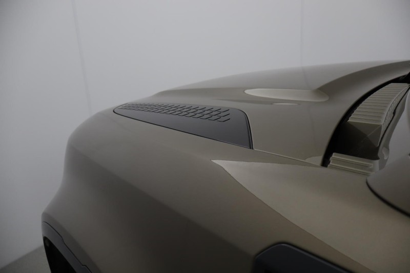 2026 (75) LAND ROVER COMMERCIAL DEFENDER 3.0 D350 Hard Top X-Dynamic HSE Auto [3 Seat] 5184673