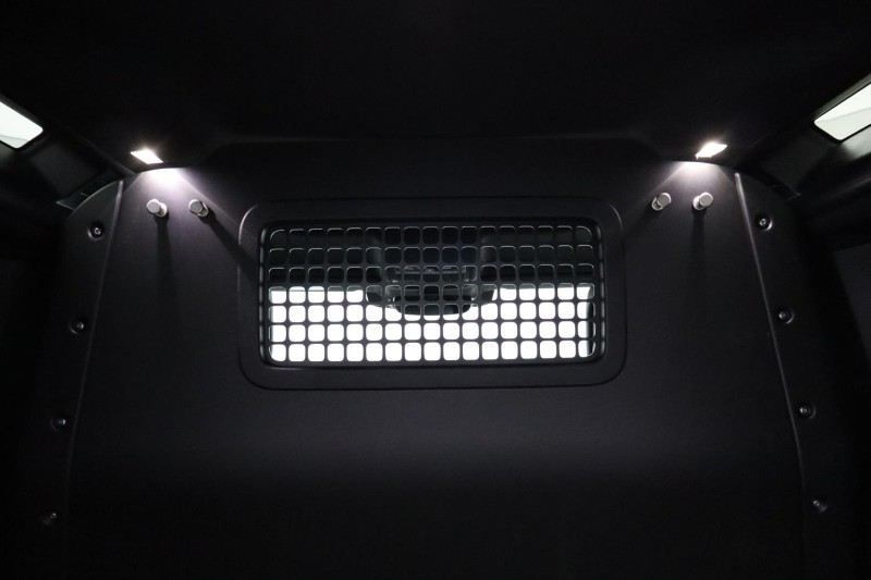 2026 (75) LAND ROVER COMMERCIAL DEFENDER 3.0 D350 Hard Top X-Dynamic HSE Auto [3 Seat] 5184658