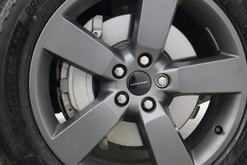 2026 (75) LAND ROVER COMMERCIAL DEFENDER 3.0 D350 Hard Top X-Dynamic HSE Auto [3 Seat] 5184667