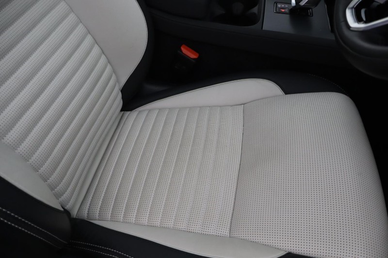 2024 (24) LAND ROVER DISCOVERY SPORT 1.5 P300e Dynamic HSE 5dr Auto [5 Seat] 5184620