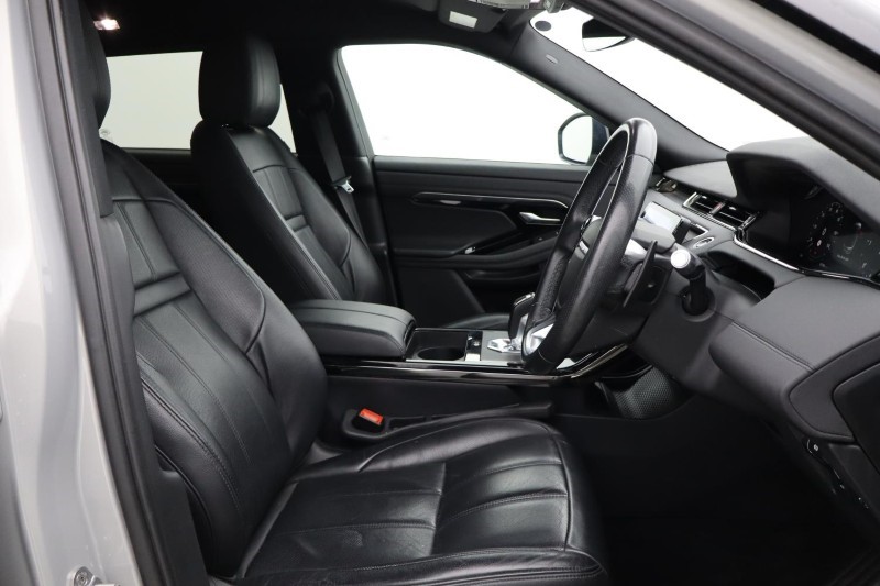 2020 (20) LAND ROVER RANGE ROVER EVOQUE 2.0 D180 R-Dynamic SE 5dr Auto 5160433