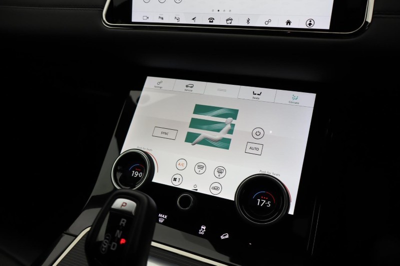 2020 (20) LAND ROVER RANGE ROVER EVOQUE 2.0 D180 R-Dynamic SE 5dr Auto 5160439