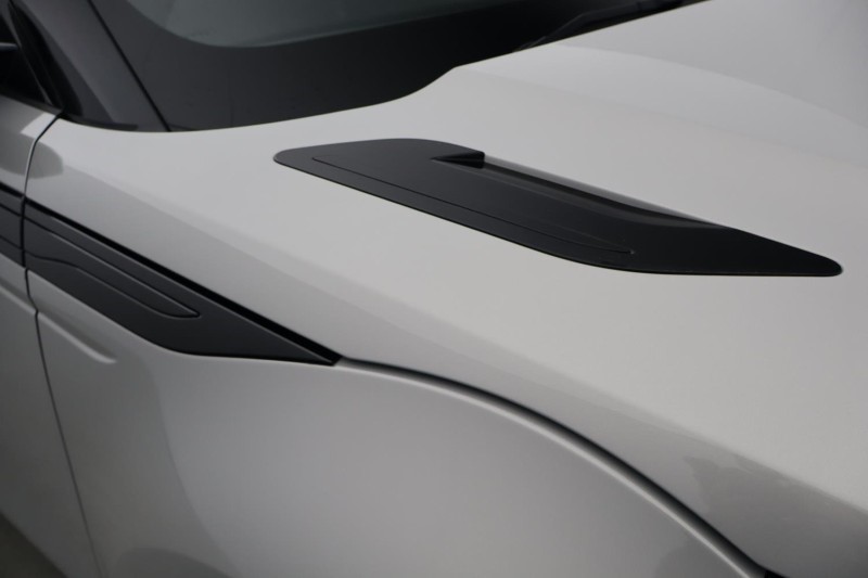 2020 (20) LAND ROVER RANGE ROVER EVOQUE 2.0 D180 R-Dynamic SE 5dr Auto 5160406