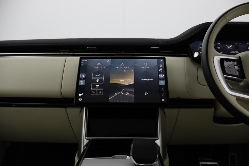 2024 (24) LAND ROVER RANGE ROVER 3.0 P400 HSE LWB 4dr Auto [7 Seat] 5203535