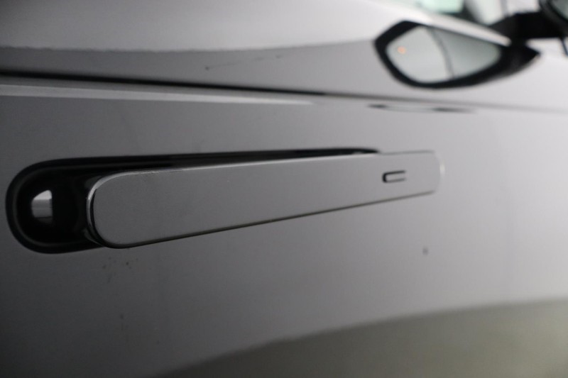 2024 (24) LAND ROVER RANGE ROVER 3.0 P400 HSE LWB 4dr Auto [7 Seat] 5203539