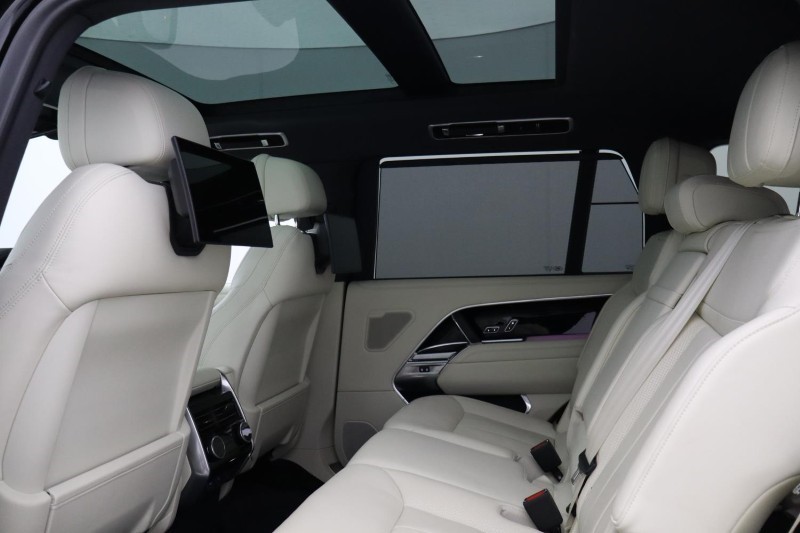 2024 (24) LAND ROVER RANGE ROVER 3.0 P400 HSE LWB 4dr Auto [7 Seat] 5203527