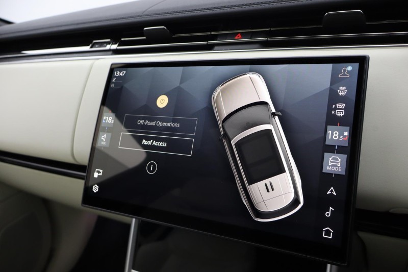 2024 (24) LAND ROVER RANGE ROVER 3.0 P400 HSE LWB 4dr Auto [7 Seat] 5203562