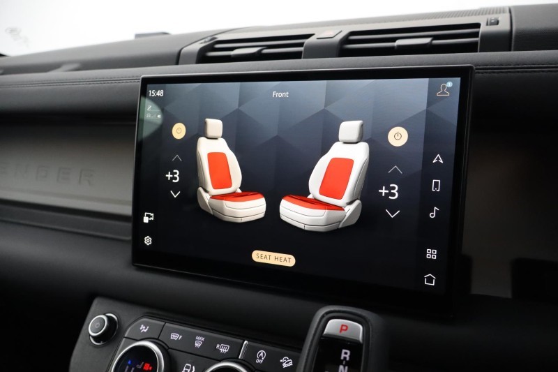 2025 (25) LAND ROVER DEFENDER 3.0 D350 X-Dynamic SE 110 5dr Auto 5162581