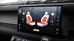 2025 (25) LAND ROVER DEFENDER 3.0 D350 X-Dynamic SE 110 5dr Auto 5162581