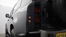 2025 (25) LAND ROVER DEFENDER 3.0 D350 X-Dynamic SE 110 5dr Auto 5162531