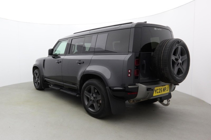 2025 (25) LAND ROVER DEFENDER 3.0 D350 X-Dynamic SE 110 5dr Auto