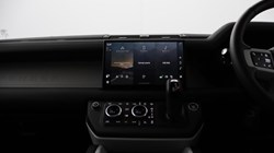 2025 (25) LAND ROVER DEFENDER 3.0 D350 X-Dynamic SE 110 5dr Auto 5162565