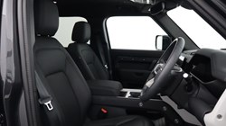 2025 (25) LAND ROVER DEFENDER 3.0 D350 X-Dynamic SE 110 5dr Auto 5162571