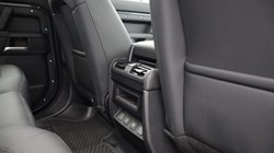 2025 (25) LAND ROVER DEFENDER 3.0 D350 X-Dynamic SE 110 5dr Auto 5162546
