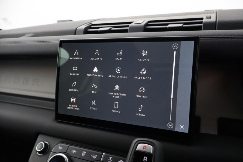 2025 (25) LAND ROVER DEFENDER 3.0 D350 X-Dynamic SE 110 5dr Auto 5162580