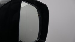 2025 (25) LAND ROVER DEFENDER 3.0 D350 X-Dynamic SE 110 5dr Auto 5162587