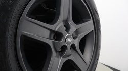 2025 (25) LAND ROVER DEFENDER 3.0 D350 X-Dynamic SE 110 5dr Auto 5162537