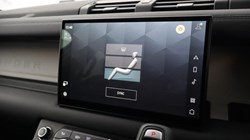 2025 (25) LAND ROVER DEFENDER 3.0 D350 X-Dynamic SE 110 5dr Auto 5162582