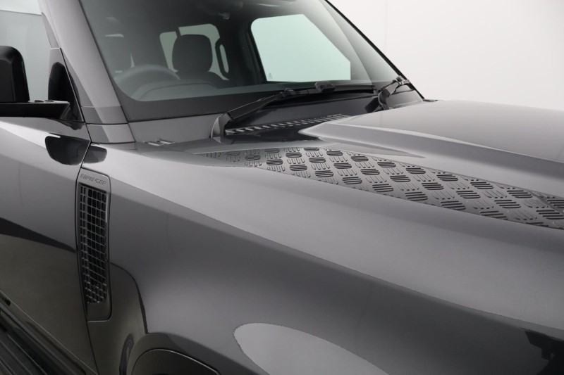 2025 (25) LAND ROVER DEFENDER 3.0 D350 X-Dynamic SE 110 5dr Auto 5162554