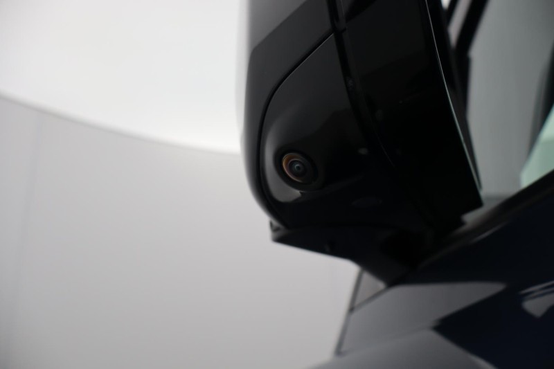 2025 (25) LAND ROVER COMMERCIAL DEFENDER 3.0 D250 Hard Top S Auto 5179559