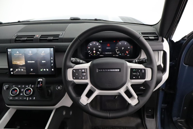 2025 (25) LAND ROVER COMMERCIAL DEFENDER 3.0 D250 Hard Top S Auto 5179599