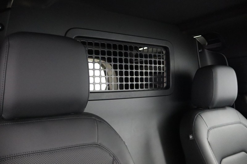 2025 (25) LAND ROVER COMMERCIAL DEFENDER 3.0 D250 Hard Top S Auto 5179575