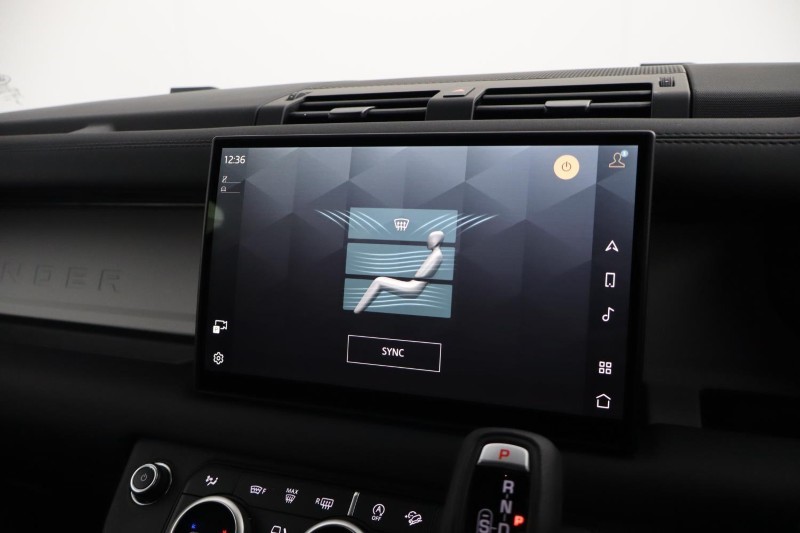 2025 (25) LAND ROVER COMMERCIAL DEFENDER 3.0 D250 Hard Top S Auto 5179583