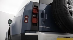 2025 (25) LAND ROVER COMMERCIAL DEFENDER 3.0 D250 Hard Top S Auto 5179540