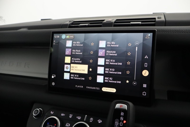 2025 (25) LAND ROVER COMMERCIAL DEFENDER 3.0 D250 Hard Top S Auto 5179582