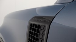 2025 (25) LAND ROVER COMMERCIAL DEFENDER 3.0 D250 Hard Top S Auto 5179557