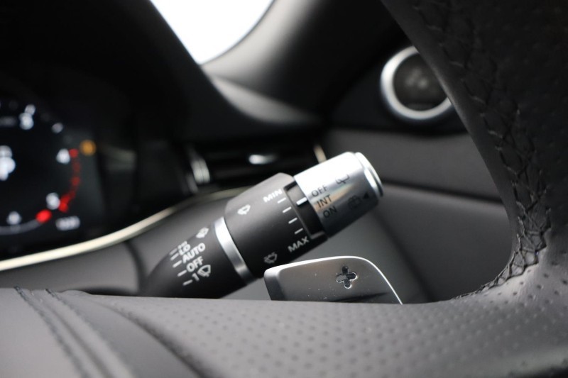 2021 (71) LAND ROVER RANGE ROVER EVOQUE 2.0 D200 R-Dynamic HSE 5dr Auto 5166492