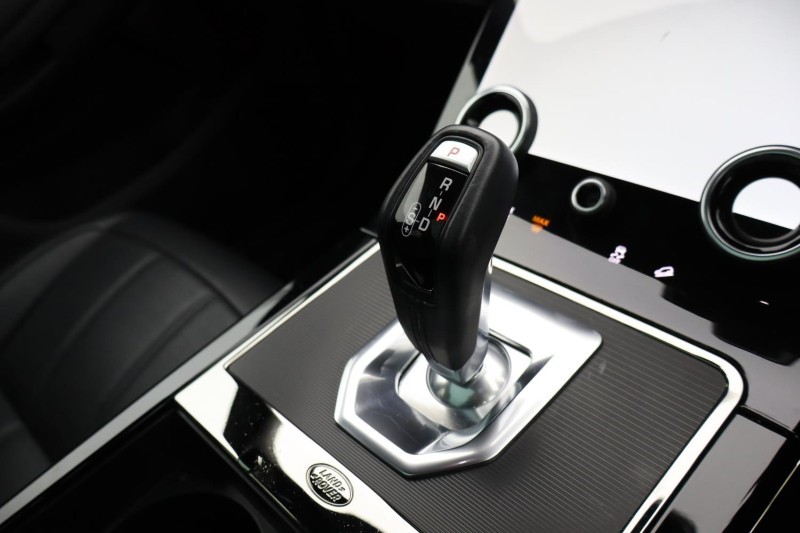 2021 (71) LAND ROVER RANGE ROVER EVOQUE 2.0 D200 R-Dynamic HSE 5dr Auto 5166485