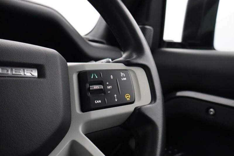 2023 (73) LAND ROVER DEFENDER 3.0 D250 HSE 90 3dr Auto 5179852