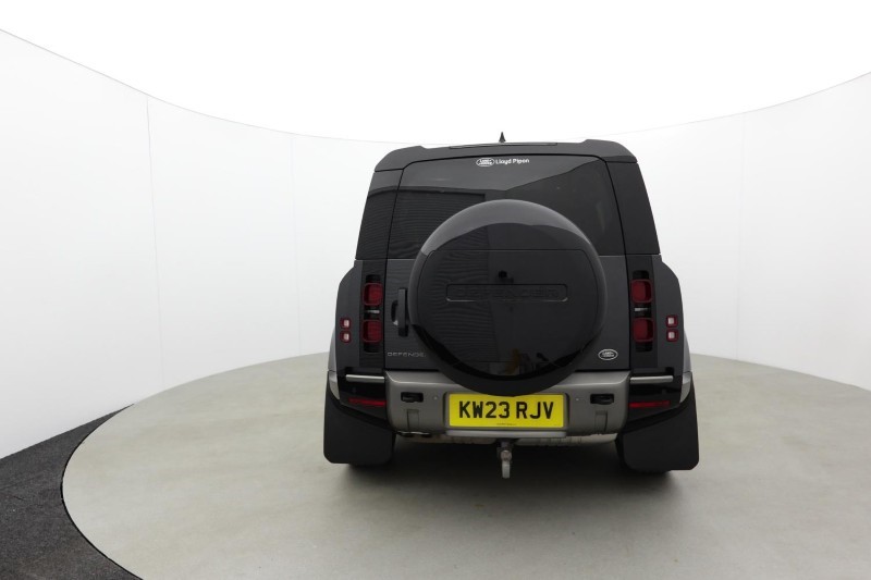 2023 (23) LAND ROVER DEFENDER 3.0 D250 X-Dynamic SE 110 5dr Auto [7 Seat] 5408379
