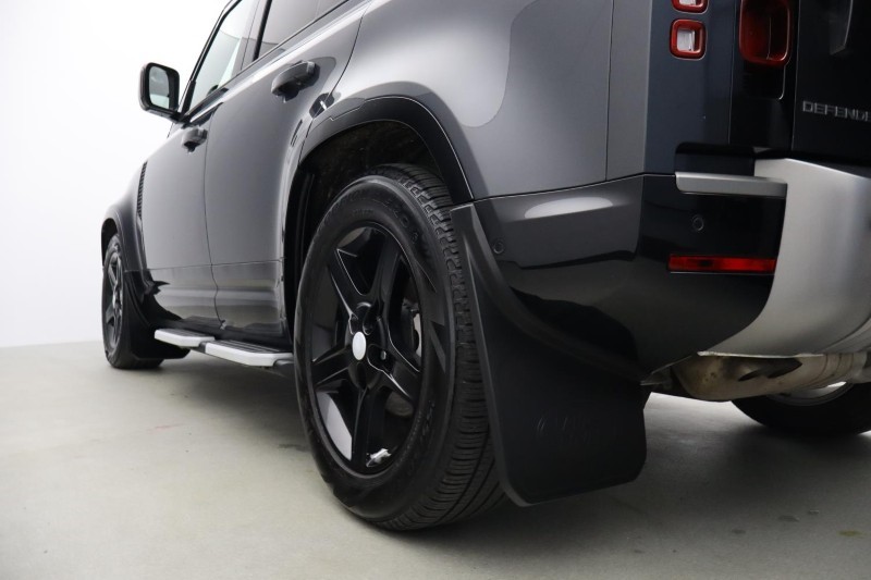 2023 (23) LAND ROVER DEFENDER 3.0 D250 X-Dynamic SE 110 5dr Auto [7 Seat] 5408386