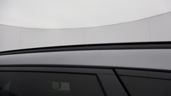 2022 (22) LAND ROVER RANGE ROVER VELAR 2.0 P400e R-Dynamic HSE 5dr Auto 5179904