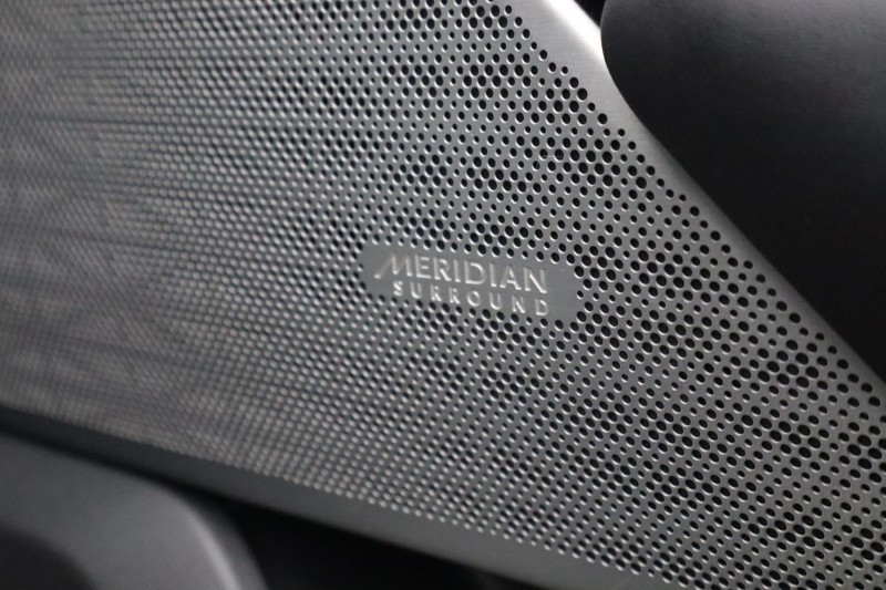 2022 (22) LAND ROVER RANGE ROVER VELAR 2.0 P400e R-Dynamic HSE 5dr Auto 5179916