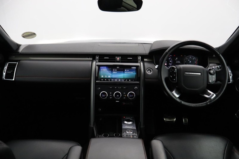 2020 (20) LAND ROVER DISCOVERY 3.0 SD6 HSE Luxury 5dr Auto 5179648