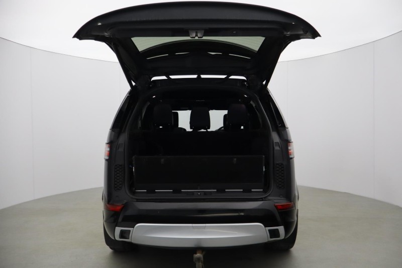 2020 (20) LAND ROVER DISCOVERY 3.0 SD6 HSE Luxury 5dr Auto 5179619