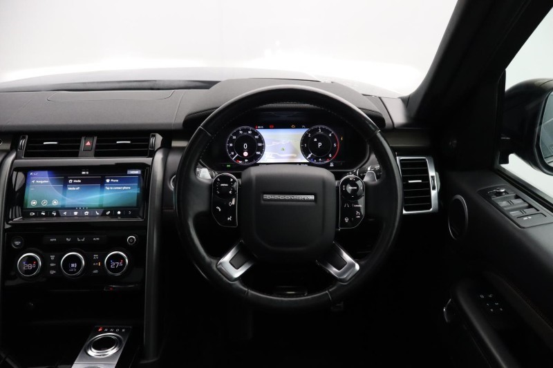 2020 (20) LAND ROVER DISCOVERY 3.0 SD6 HSE Luxury 5dr Auto 5179652