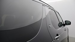 2020 (20) LAND ROVER DISCOVERY 3.0 SD6 HSE Luxury 5dr Auto 5179623