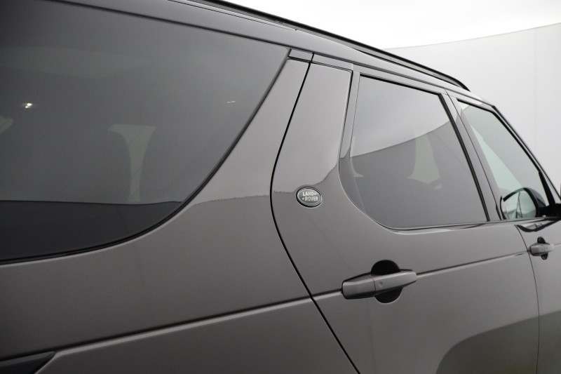 2023 (73) LAND ROVER DISCOVERY 3.0 D300 Dynamic SE 5dr Auto 5179473