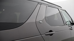 2023 (73) LAND ROVER DISCOVERY 3.0 D300 Dynamic SE 5dr Auto 5179473