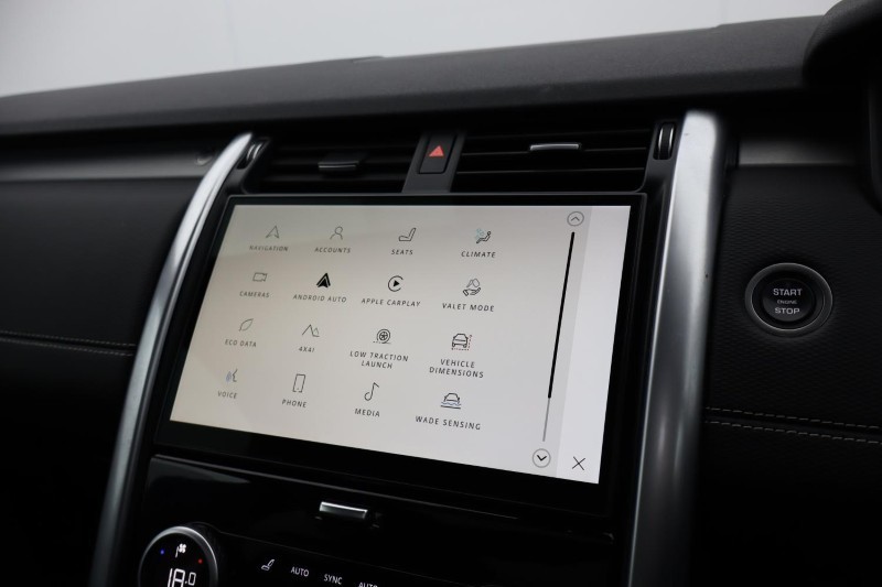 2023 (73) LAND ROVER DISCOVERY 3.0 D300 Dynamic SE 5dr Auto 5179505